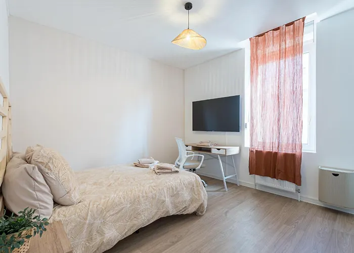 Melissa - Lumineux, Moderne - Gare - Wifi - Stream Homecourt